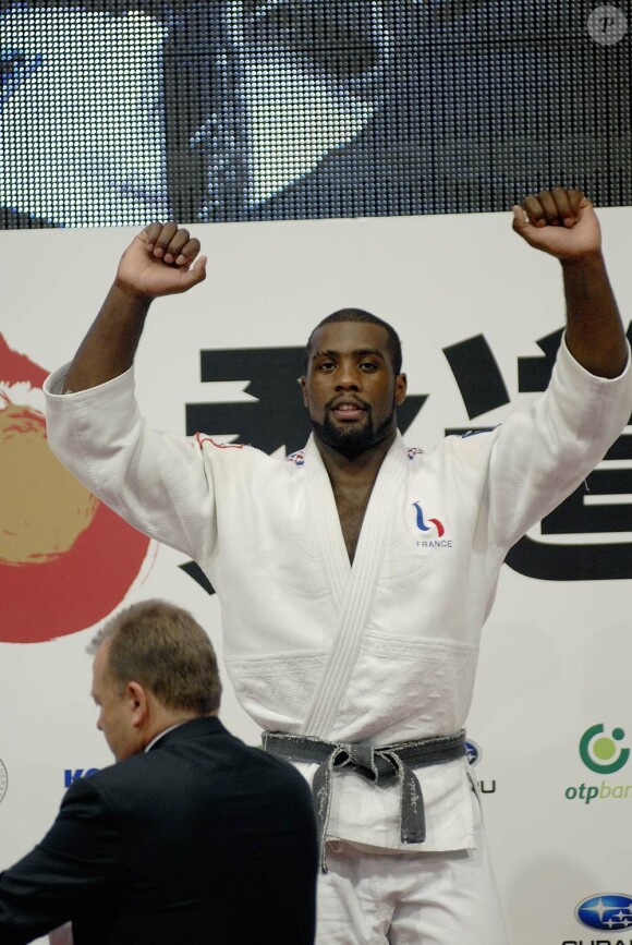 Le 9 septembre 2010, à Tokyo, Teddy Riner devenait champion du monde pour la 4e fois. Quatre jours plus tard, il échouait de justesse à devenir le premier judoka de l'histoire à conquérir cinq titres...