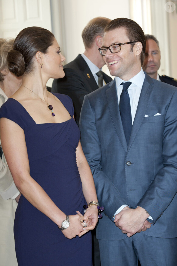 Victoria et Daniel de Suède en France le 27 septembre 2010 : la princesse et son bien-aimé visitent et déjeunent dans le domaine de la Grange