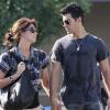 Ashley Greene et son ami Joe Jonas ne se quittent plus d'une semelle et vont prendre un café à Los Feliz le 29 septembre 2010