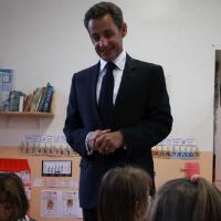 Nicolas Sarkozy : Il réclame et obtient un mot d'excuses... Comme à l'école !