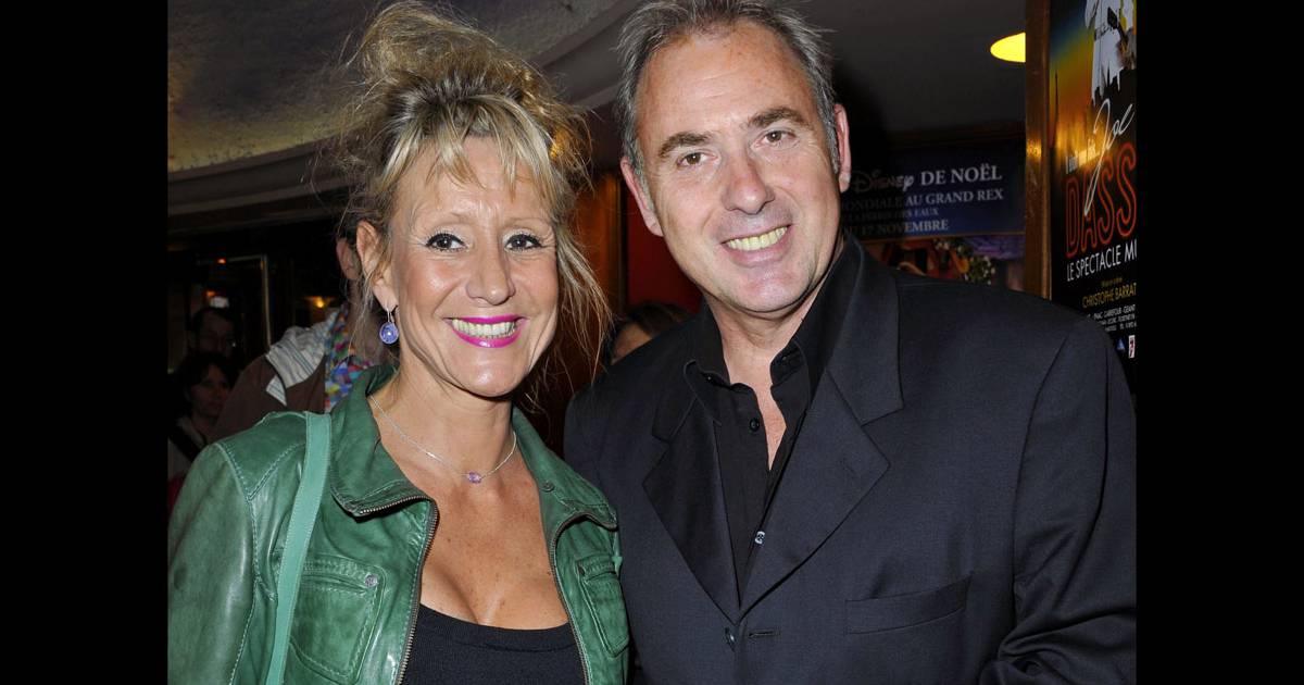 Philippe Risoli et sa femme lors de la Générale d'Il était ...