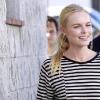 Kate Bosworth ressort son boyfriend jean, le pull bateau à rayures et sa paire d'escarpins blancs pour briller à Los Angeles.