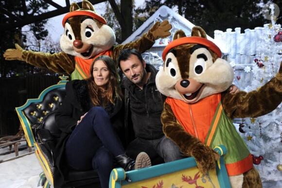 Zoé Felix et Frédéric Lopez lors de l'avant-première à Disneyland Paris du film Raiponce le 6 novembre 2010
