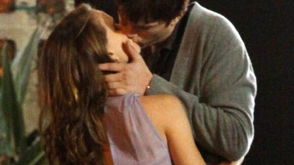 Quand Ashton Kutcher embrasse goulûment la sublime Natalie Portman...