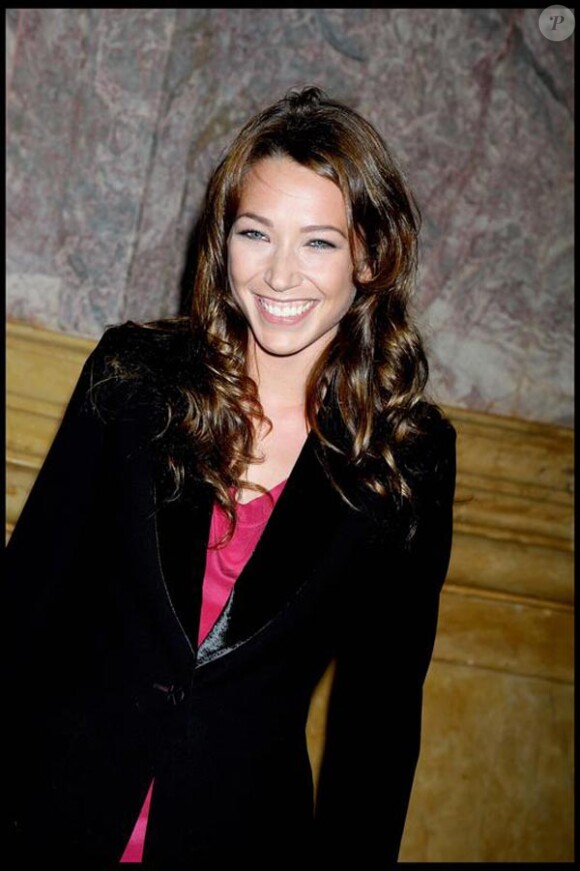 La ravissante Laura Smet fête ses 27 ans le 15 mars 2010.