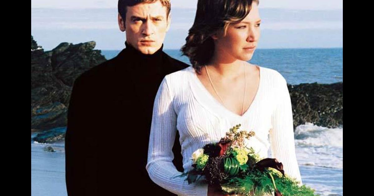 La bande-annonce de La Demoiselle d'Honneur, sorti en 2004. - Purepeople