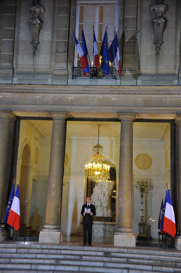 Claude Guéant annonce la composition du nouveau gouvernement de François Fillon, au palais de l'Elysée, le 14 novembre 2010