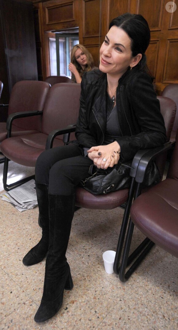 Journée spéciale des jurés de New York, Cour suprême de Manhattan, le 18 novembre 2010 : Julianna Margulies