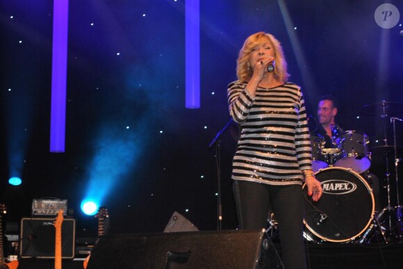 Nicoletta lors d'un concert au profit de Mécénat Chirurgie Cardiaque, le 19 novembre 2010