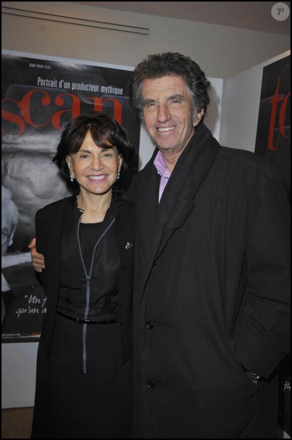 Jack Lang et sa femme Monique à l'occasion de l'avant-première de Toscan, au cinéma L'Arlequin, à Paris, le 25 novembre 2010.