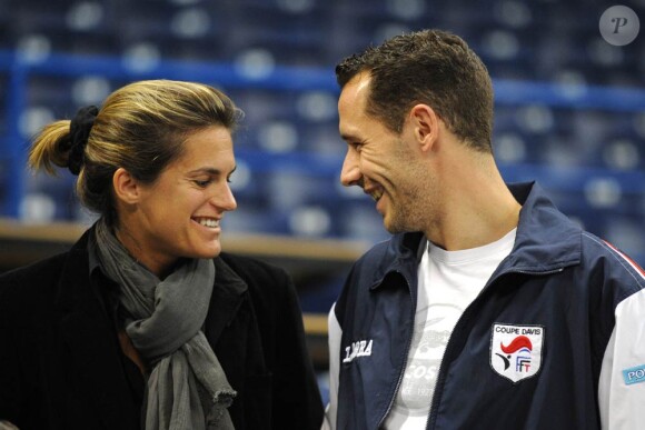 Au soir du premier jour de la finale de la Coupe Davis, à Belgrade, France et Serbie sont à un partout : Monfils et Djokovic ont chacun remporté leur duel de rang.