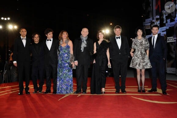 La 10e édition du Festival International du Film de Marrakech a connu une soirée inaugurale exceptionnelle, le vendredi 3 décembre 2010, notamment grâce à la présence massive des stars. Le jury, présidé par John Malkovich.
