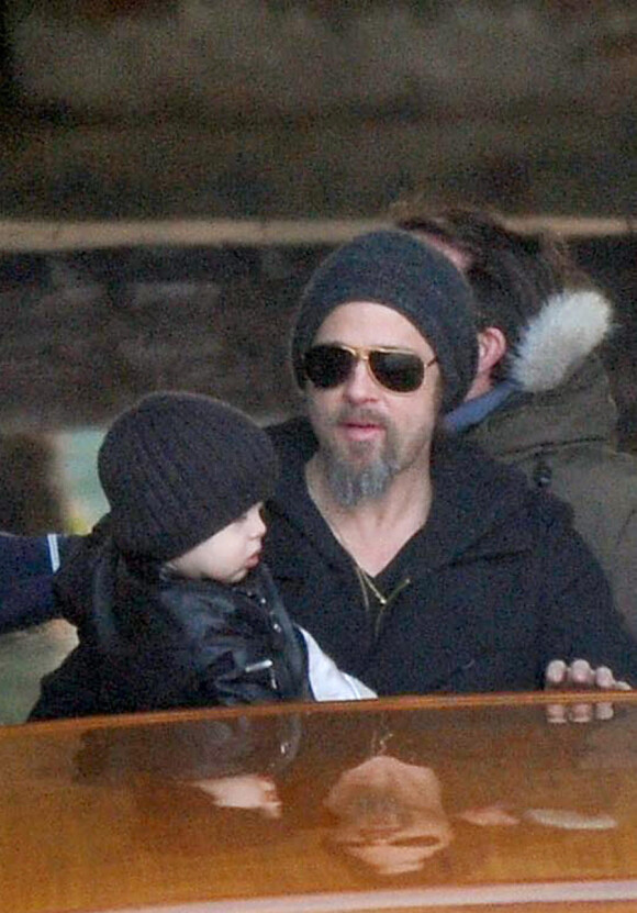 Brad Pitt à Venise en février 2010 avec Knox
