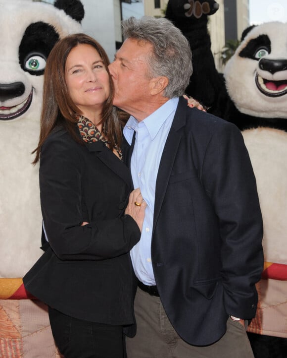Fous d'amour depuis vingt ans, Dustin Hoffman et sa femme Lisa sont un modèle à suivre!