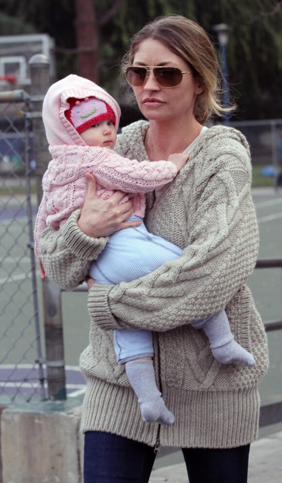 L'actrice américaine Rebecca Gayheart naissance, le 3 mars à une petite fille, Billie Beatrice. Son papa n'est autre qu'Eric Dane, le chirurgien Mark Sloan dans Grey's Anatomy.﻿