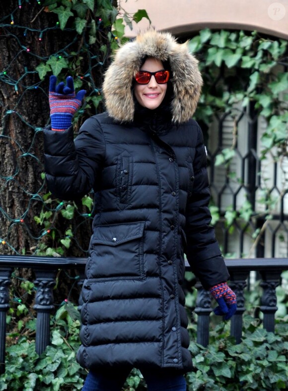 Liv Tyler fait son shopping de Noël à New York le 22 décembre 2010