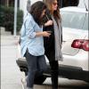 Exclusif : Penélope Cruz très enceinte avec une amie à Beverly Hills le 23 décembre 2010