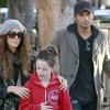 Kate Beckinsale se promenade aux côtés de son mari Len Wiseman et de sa fille Lily sur Robertson Boulevard le 27 décembre 2010 à Los Angeles

