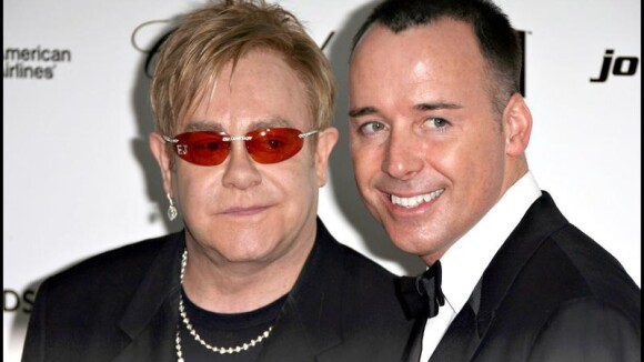Elton John et David Furnish : leur nouveau-né a trouvé sa plus grande fan !