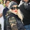 Christina Aguilera et son nouveau chéri, Matthew Rutler, sortent déjeuner chez Ivy, à Los Angeles, le 31 décembre 2010.