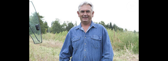 Didier : A 46 ans, il est viticulteur et maraîcher dans l'Hérault (Languedoc-Roussillon) dans la sixième saison de L'amour est dans le pré