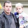 Gwen Stefani, son mari Gavin Rossdale et leurs enfants rendent visite à des amis à Lakewood, le 2 janvier 2011.