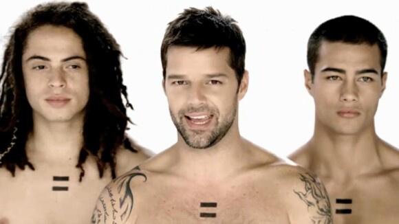 Ricky Martin dévoile un clip gay friendly... très "united colors" !