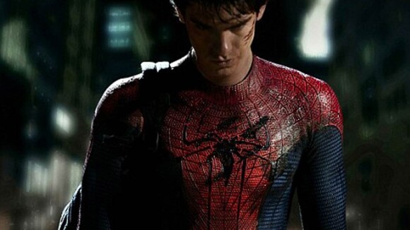 Découvrez Andrew Garfield dans son costume seyant de... Spider-Man !