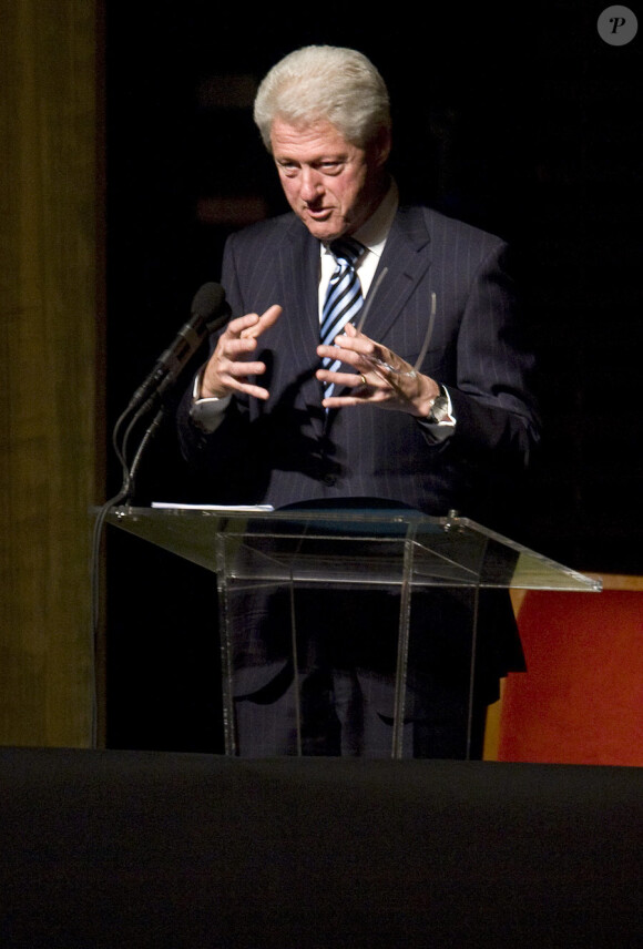 Cérémonie en hommage au diplomate Richard Holbrooke, disparu le 13 décembre 2010 au Kennedy Center à Washington D.C, le 14 janvier 2011. Ici Bill Clinton