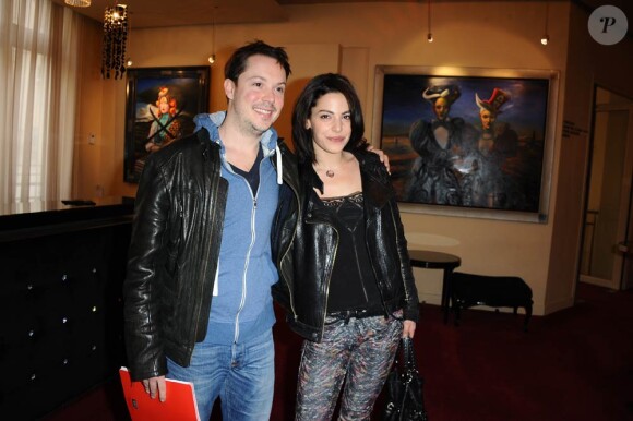 Davy Sardou et Noémie Elbaz à la conférence de presse qui dévoilait la programmation des théâtres parisiens privés. 18 janvier 2011