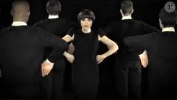 Keren Ann dévoilera 101, son sixième album, le 28 février 2011, au terme d'un compte à rebours intense. En janvier 2011, le clip dupremier extrait, My name is trouble, a été dévoilé...