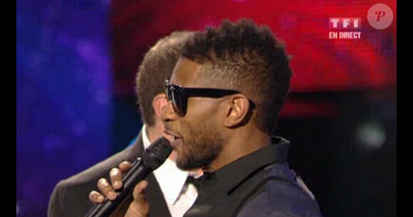 Usher est consacré Artiste masculin international de l'année.