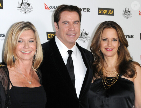 Olivia Newton-John, John Travolta et Kelly Preston lors du gala G'Day Black Tie à Hollywood le 22 janvier 2011