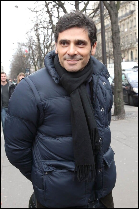 Pascal Elbé, lors de son arrivée au Fouquet's, sur les Champs-Elysées, à Paris, pour le déjeuner des nominés des César 2011, le 5 février 2011.