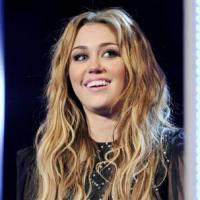 Miley Cyrus : Déjà un nouveau boyfriend... Elle est avec l'ex d'Amy Winehouse !