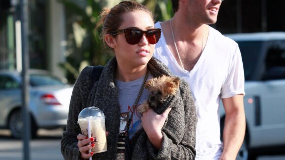 Miley Cyrus : Son nouveau chéri, ex d'Amy Winehouse, doit déjà la partager !