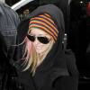 Avril Lavigne et son petit ami Brody Jenner arrivent à leur hôtel de Londres, dimanche 13 février.