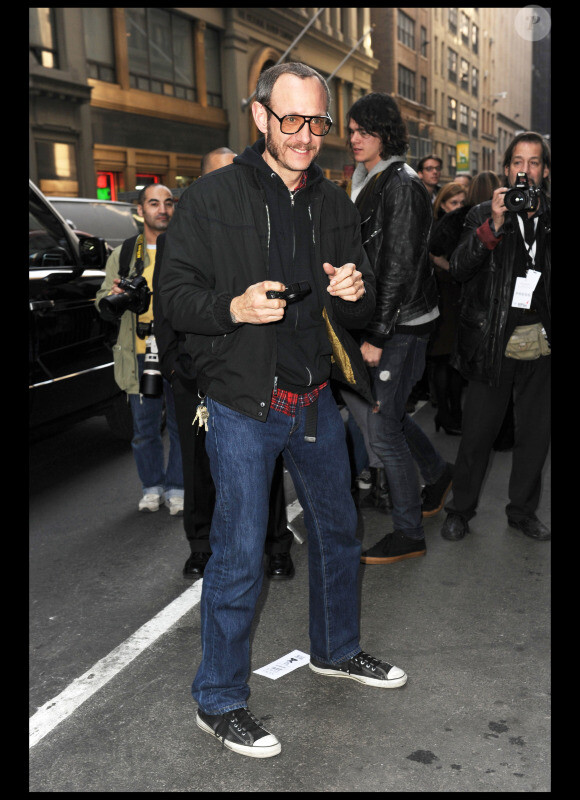 Terry Richardson arrive au défilé Calvin Klein durant la Fashion Week de New York, le 17 février 2011.