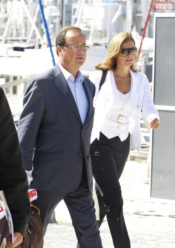 La journaliste Valérie Trierweiler, compagne de François Hollande, à La Rochelle, en août 2010.