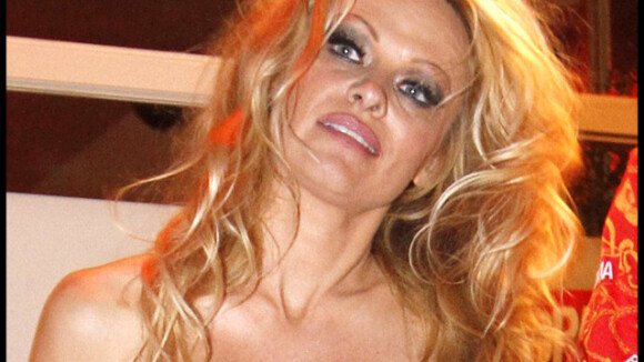 50 Minutes Inside : Pamela Anderson et Jude Law en pleine fiesta !