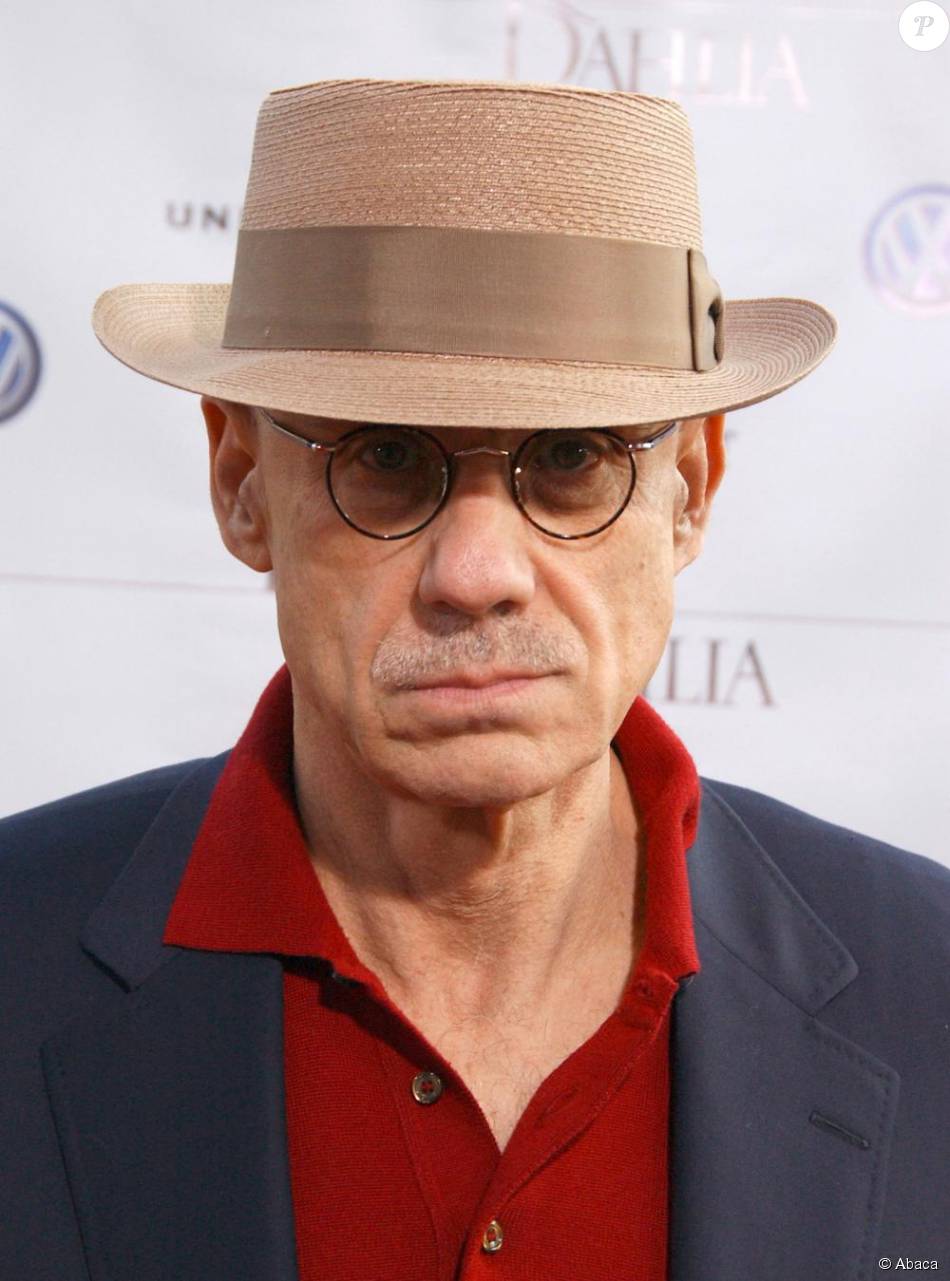 James Ellroy à Los Angeles le 6 septembre 2006 Purepeople