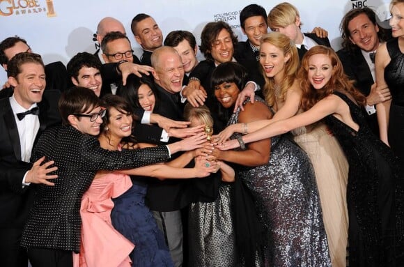 Tout le casting de Glee et leur Golden Globes 2011 de la meilleure série comique ou musicale. 