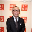 Le boss d'Uniqlo est de loin le plus généreux pour son pays. Tadashi Yanai va dépenser près de 25 millions de dollars en tout ! 