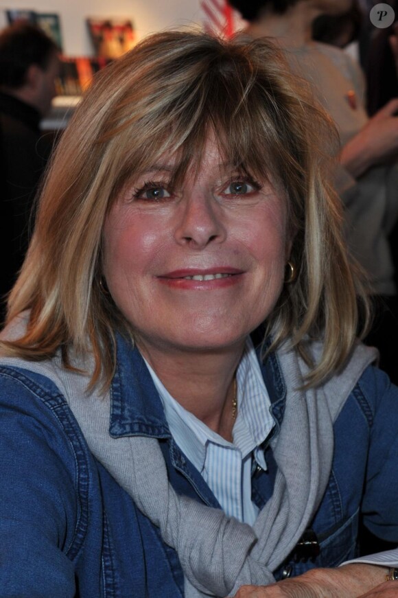 Katherine Pancol au Salon du Livre, à Paris, le week-end du 19 et 20 mars 2011.