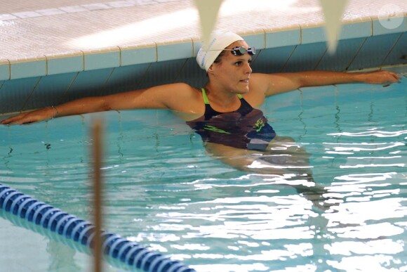 Le 24 mars 2011, en marge des championnats de France de natation à Strasbourg où elle est venue soutenir son chéri Frédérick Bousquet, Laure Manaudou a nagé... Un événement !