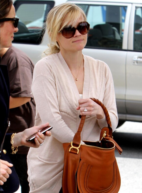 Reese Witherspoon attend avec impatience son mariage en se rendant au spa à Los Angeles le 23 mars 2011