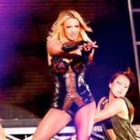 Britney Spears : Ovationnée et encensée pour son retour explosif sur scène !