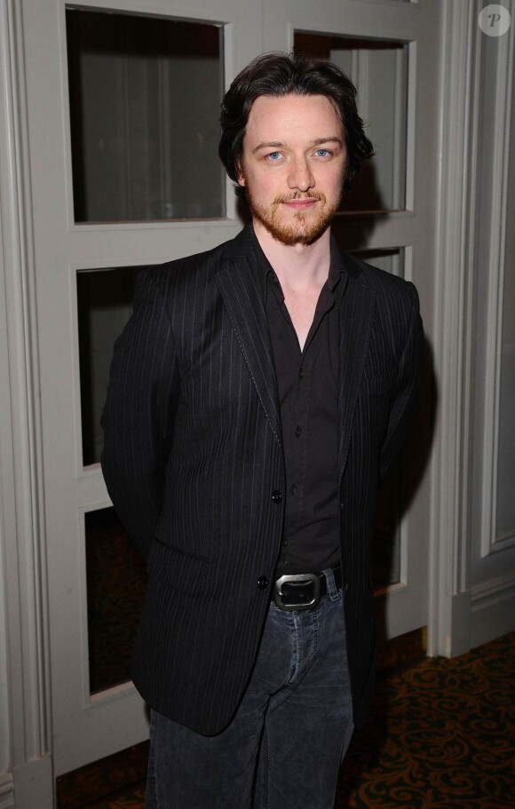 James McAvoy lors des Jameson Empire Film Awards, au Grosvenor House Hotel, à Londres, le 27 mars 2011.