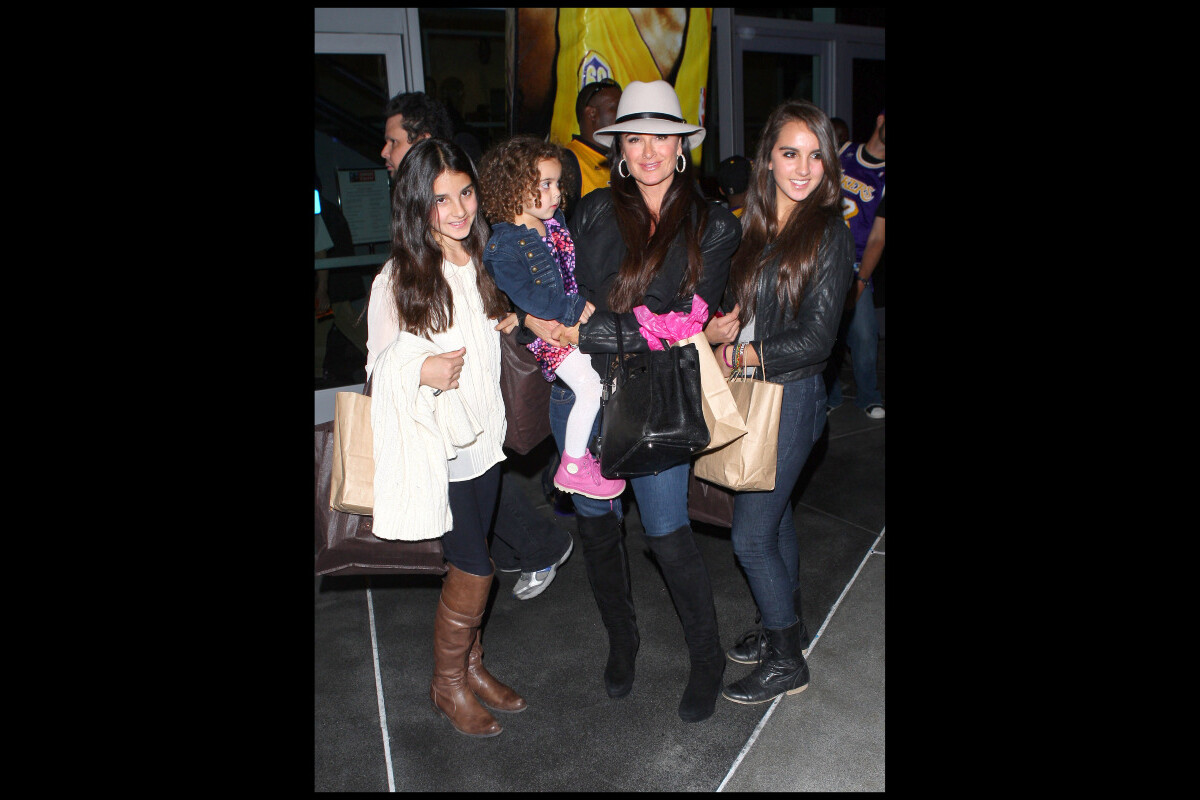 Photo Kyle Richards (La petite maison dans la prairie) et ses filles assistent au match de