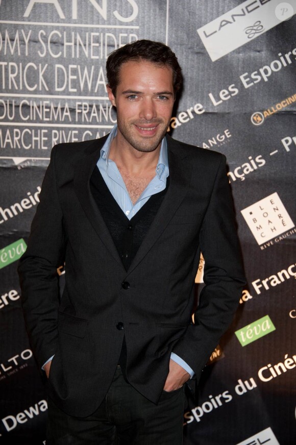 Nicolas Bedos à la cérémonie de remise des prix Romy-Schneider et Patrick-Dewaere, le 4 avril 2011, à Paris.